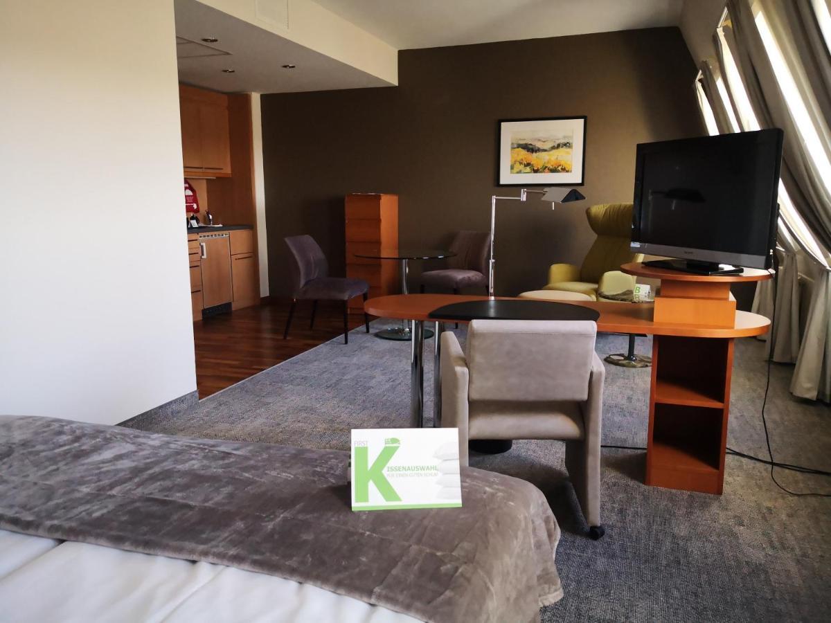 First Inn Hotel Zwickau Bagian luar foto