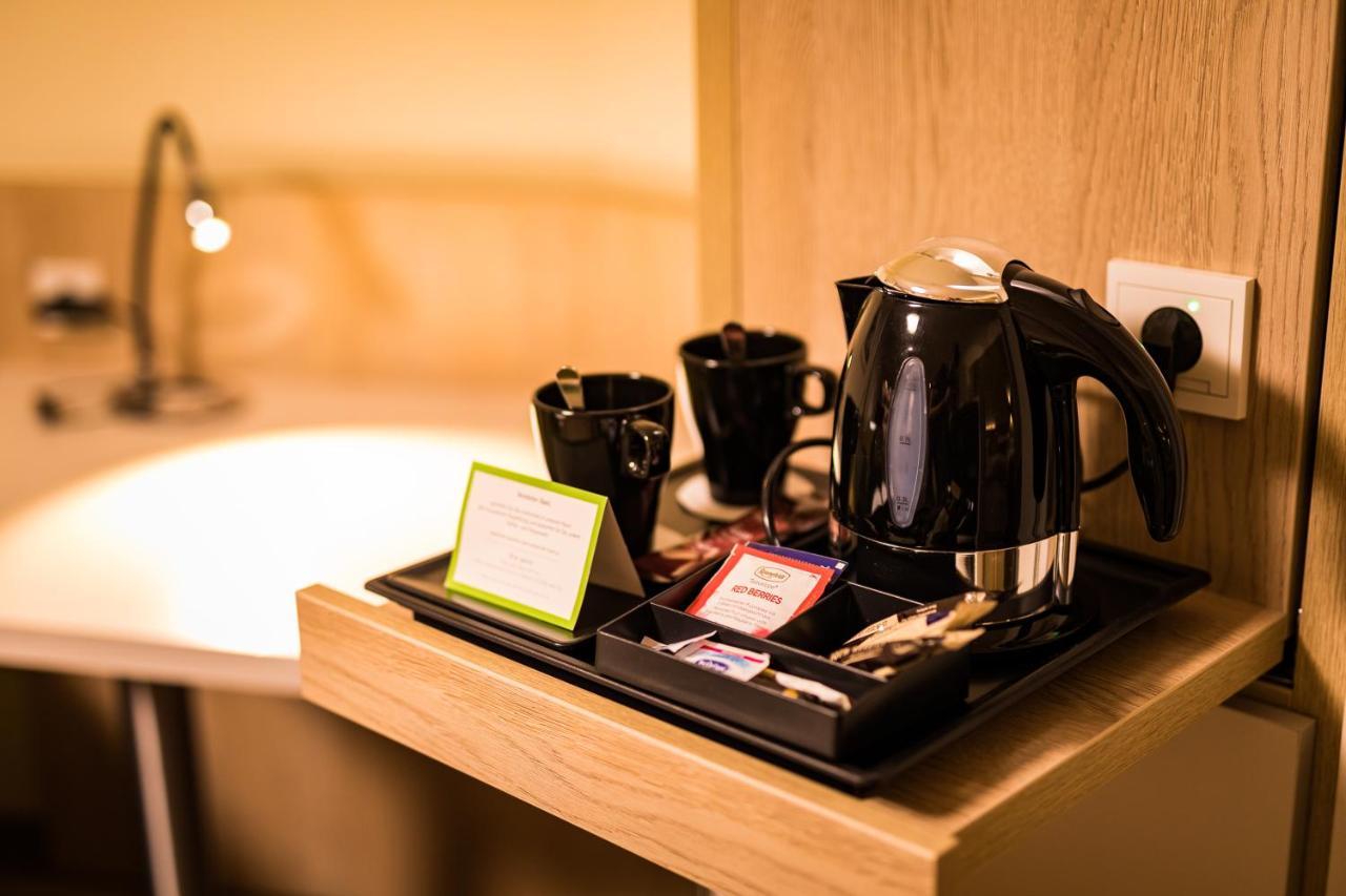 First Inn Hotel Zwickau Bagian luar foto