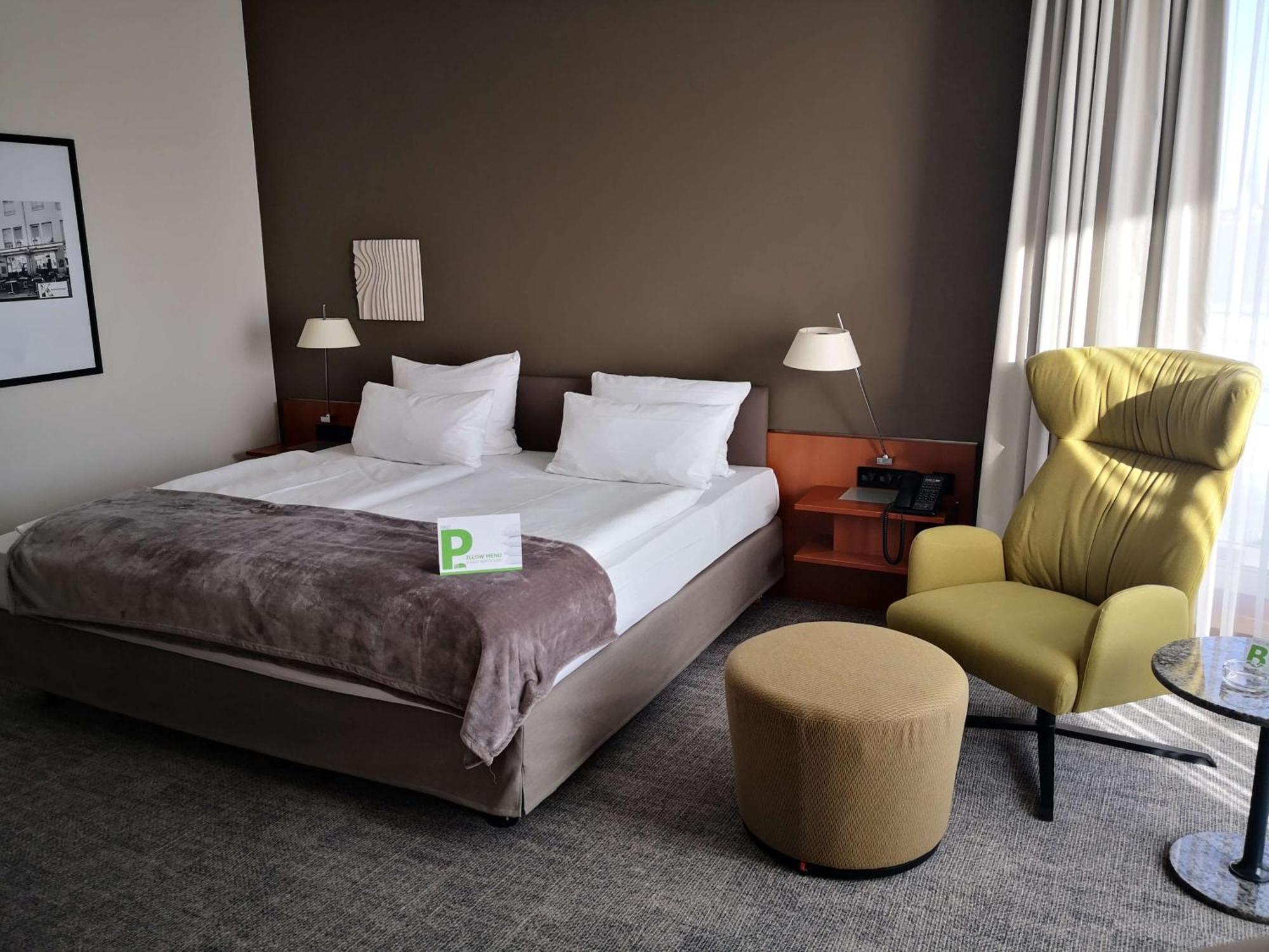 First Inn Hotel Zwickau Bagian luar foto